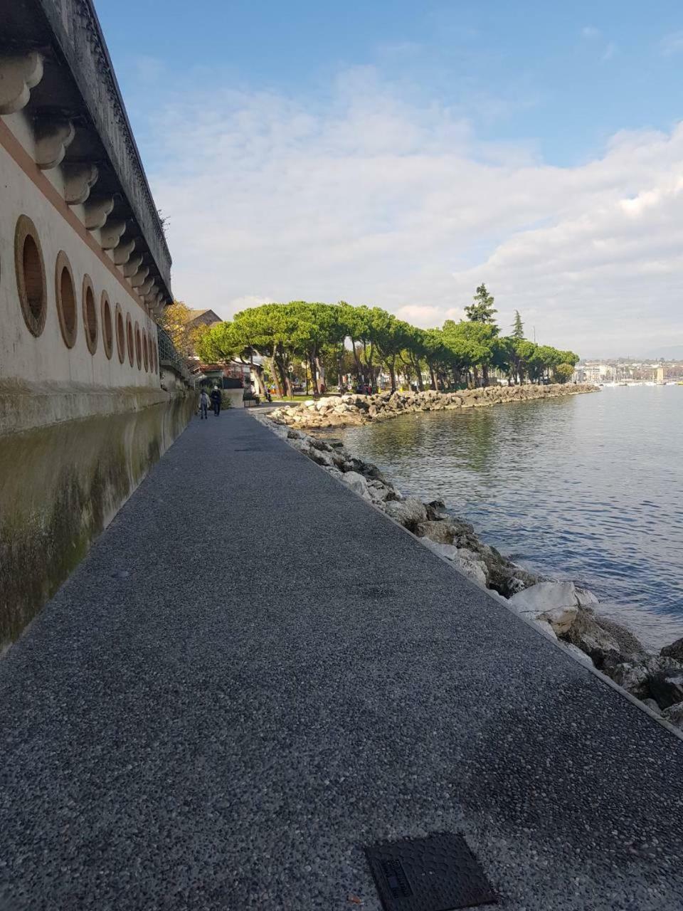 Atico Hotel Desenzano del Garda Exterior foto